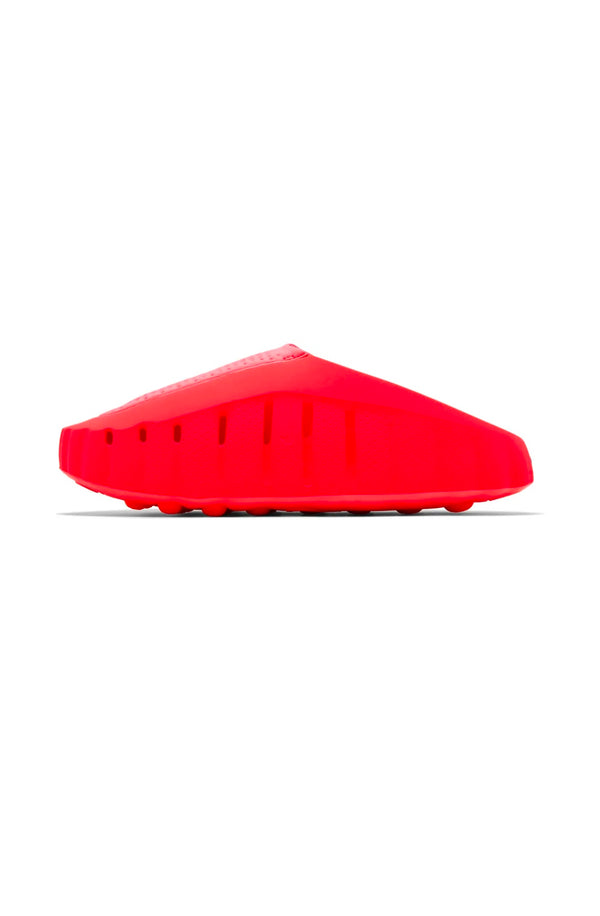 Nike Mind 001 Slide Solar Red