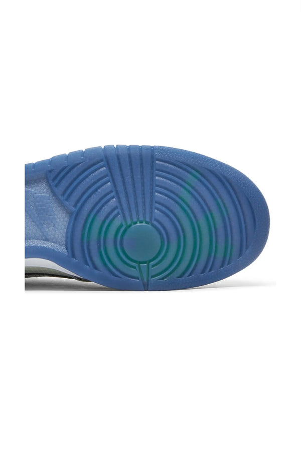 Dunk Low Union L.A. Passport Pack Pistachio