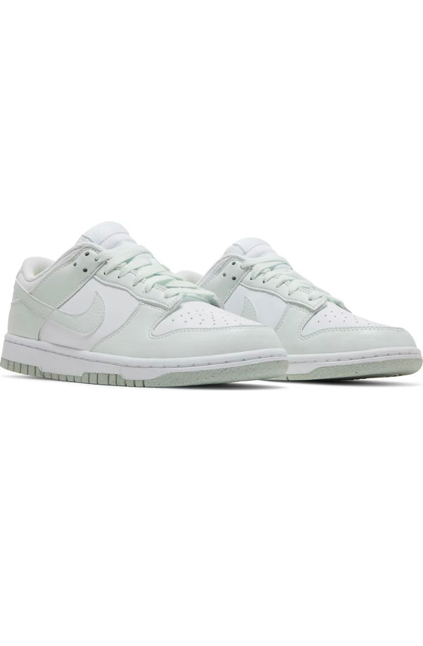 Nike dunk low mint