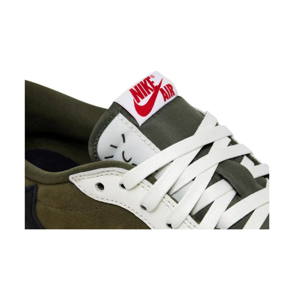 Sneakers Travis Scott x Air Jordan 1 Retro Low OG SP 'Reverse Olive'
