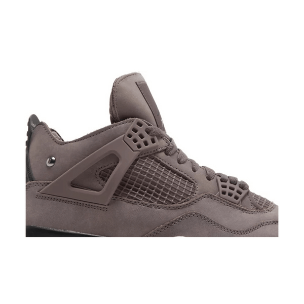 sneaker Air Jordan 4 A Ma Maniére “Violet Ore”