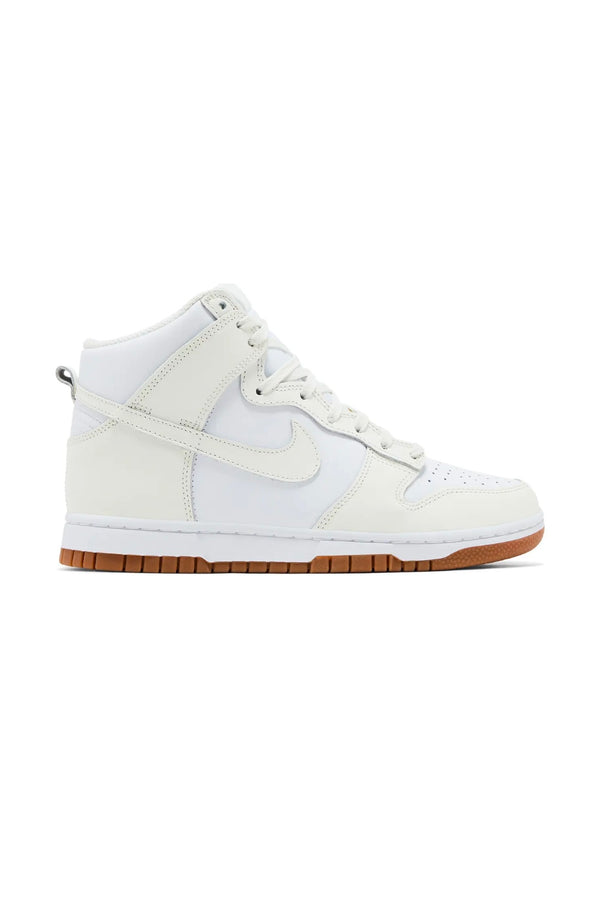 Dunk high sail