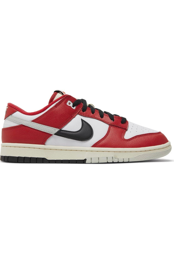 Nike Dunk low Chicago split