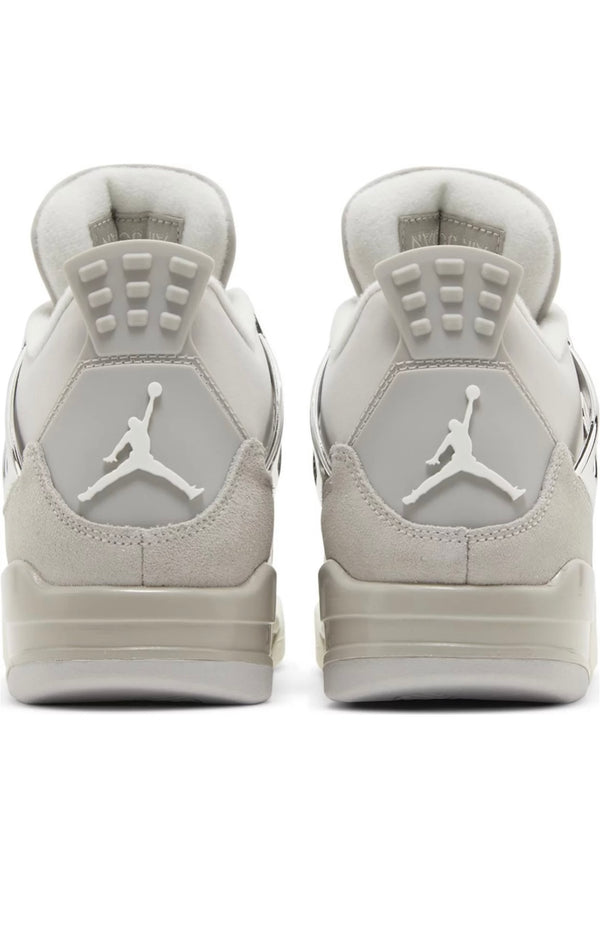 Jordan 4 Frozen Moments