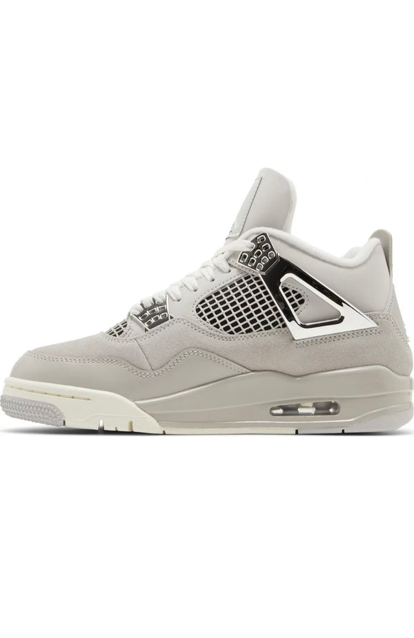 Jordan 4 Frozen Moments