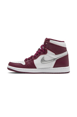 sneakers Air Jordan 1 High Bordeaux white interno con swoosh 
