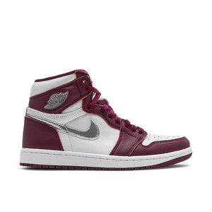 sneakers Air Jordan 1 High Bordeaux white interno con swoosh 