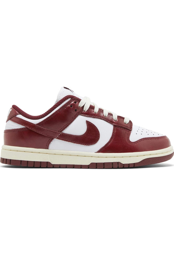 nike dunk low vintage team red