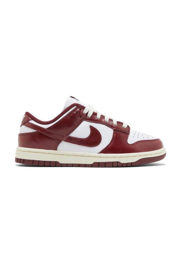Nike Dunk Low Vintage Red
