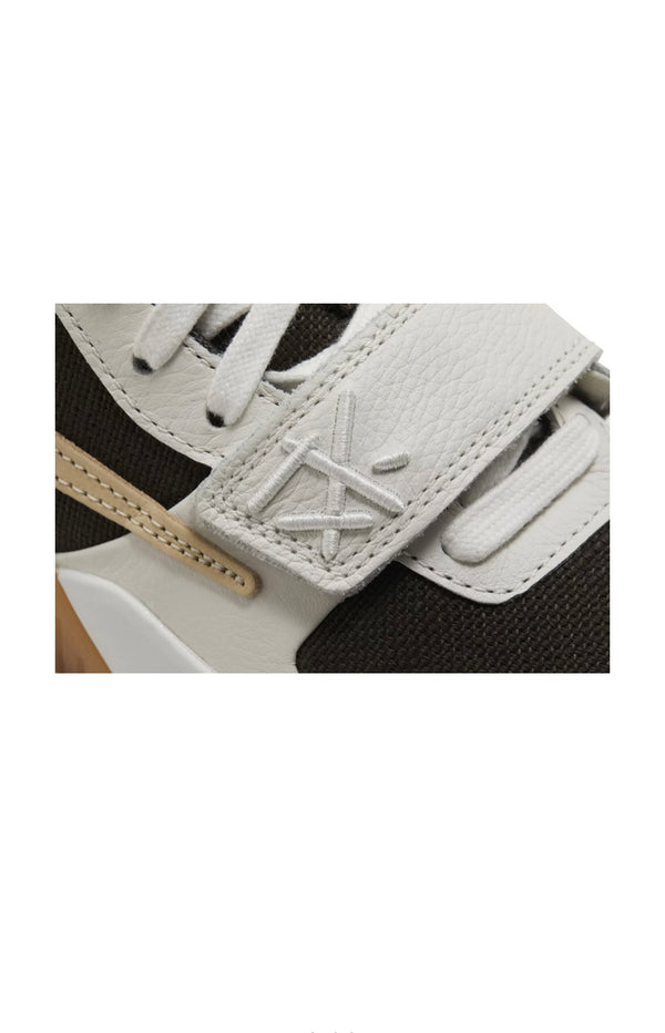 Jordan jumpman Jack TR sail