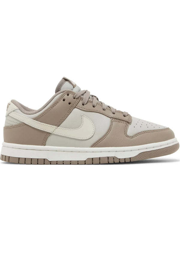 Nike dunk low bone beige
