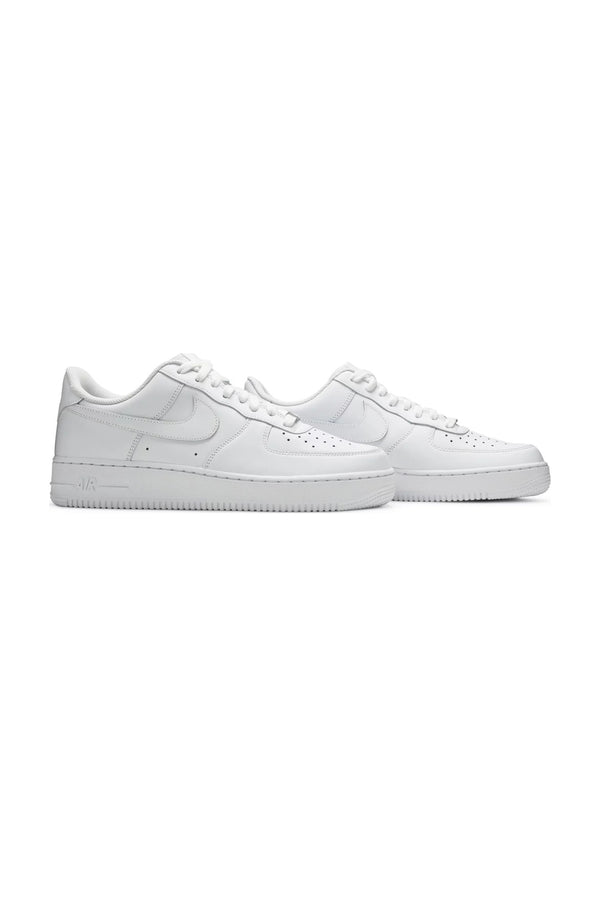 Nike Air Force 1 ‘07’ bianca