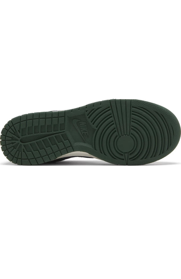 nike dunk low gorge green