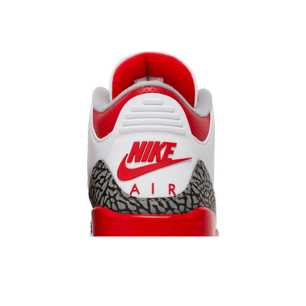 Sneaker Jordan 3 Retro Fire Red 2022