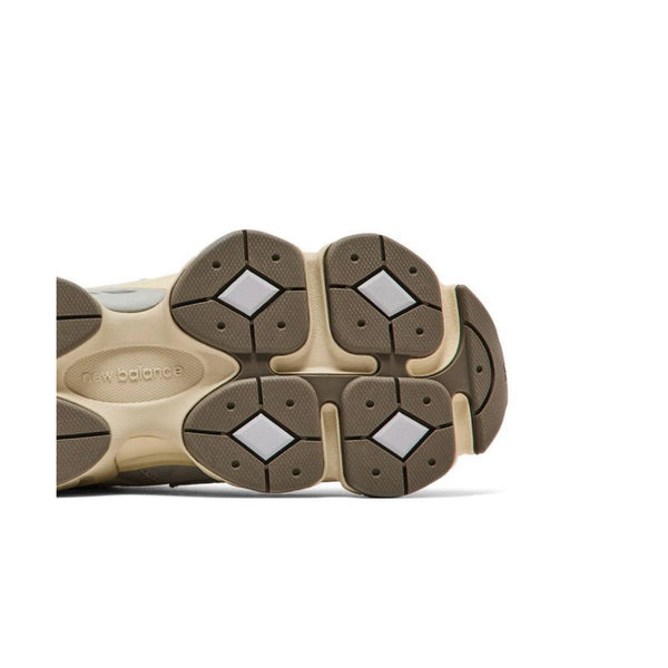 New Balance 9060 "Linen"