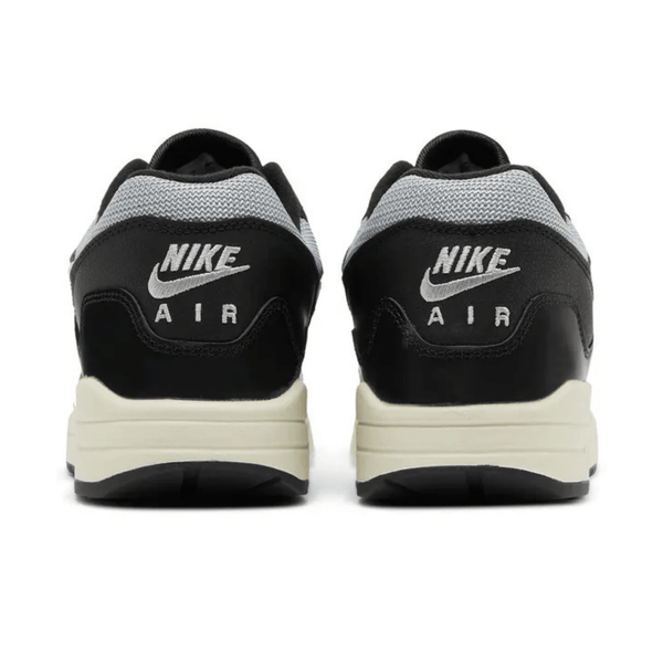 Sneaker Nike Air Max 1 Patta Waves "Black"