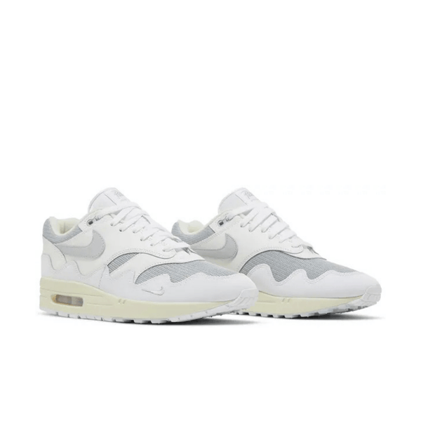 Sneaker Nike Air Max 1 Patta Waves "White"